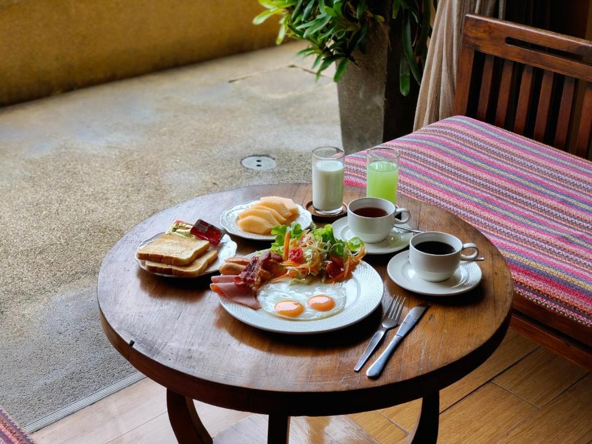 Wualai Boutique By Lanna Oriental Otel Chiang Mai Dış mekan fotoğraf